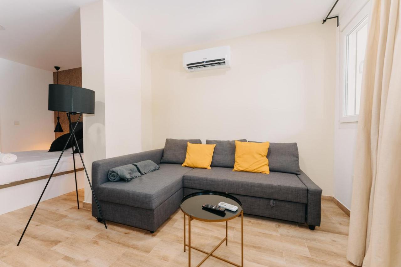 Coverlin Apartamentos San Francisco Малага Номер фото